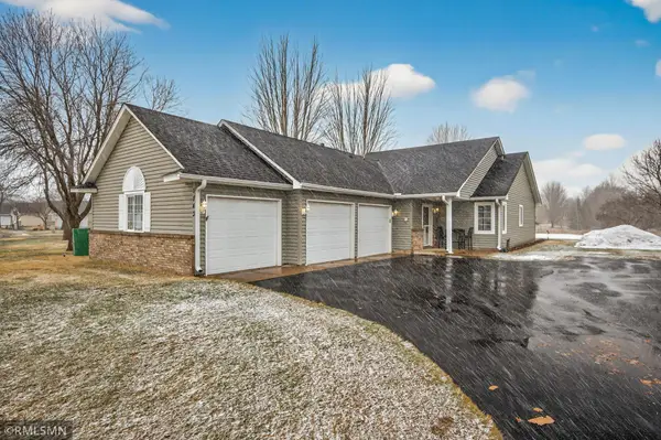 1843 Pioneer Lane, Centerville, MN 55038