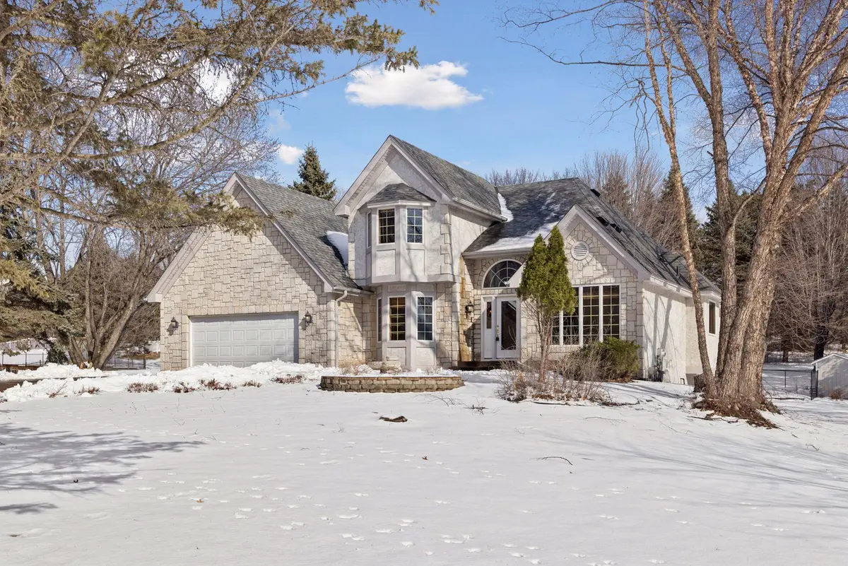 5043 Isle Avenue N, Lake Elmo, MN 55042 - #1