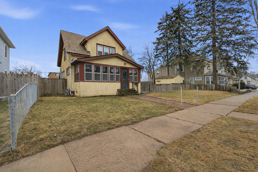 1092 Sims Avenue, Saint Paul, MN 55106 - #2