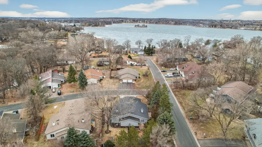 16457 Five Hawks Avenue Se, Prior Lake, MN 55372 - #2