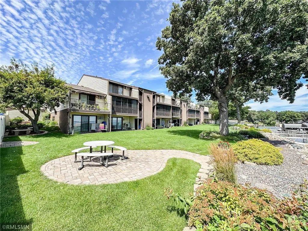 151 Lake Avenue N #106C, Spicer, MN 56288 - #1
