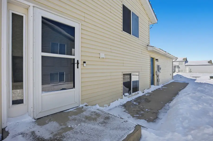 5284 49th Avenue S, Fargo, ND 58104 - #3
