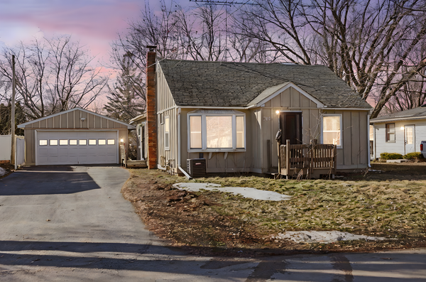 305 2nd Street Ne, Medford, MN 55049