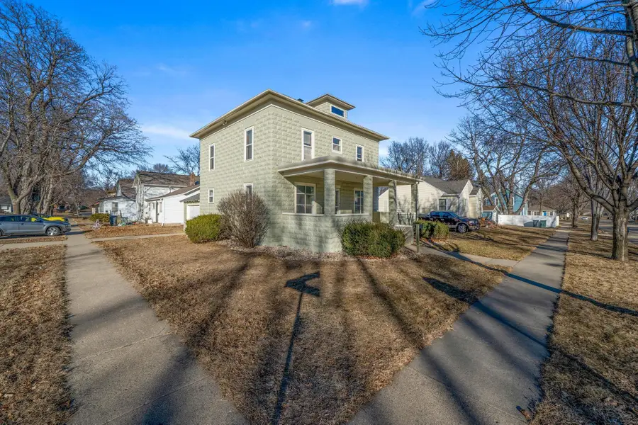 201 E Adams Avenue, Luverne, MN 56156 - #2