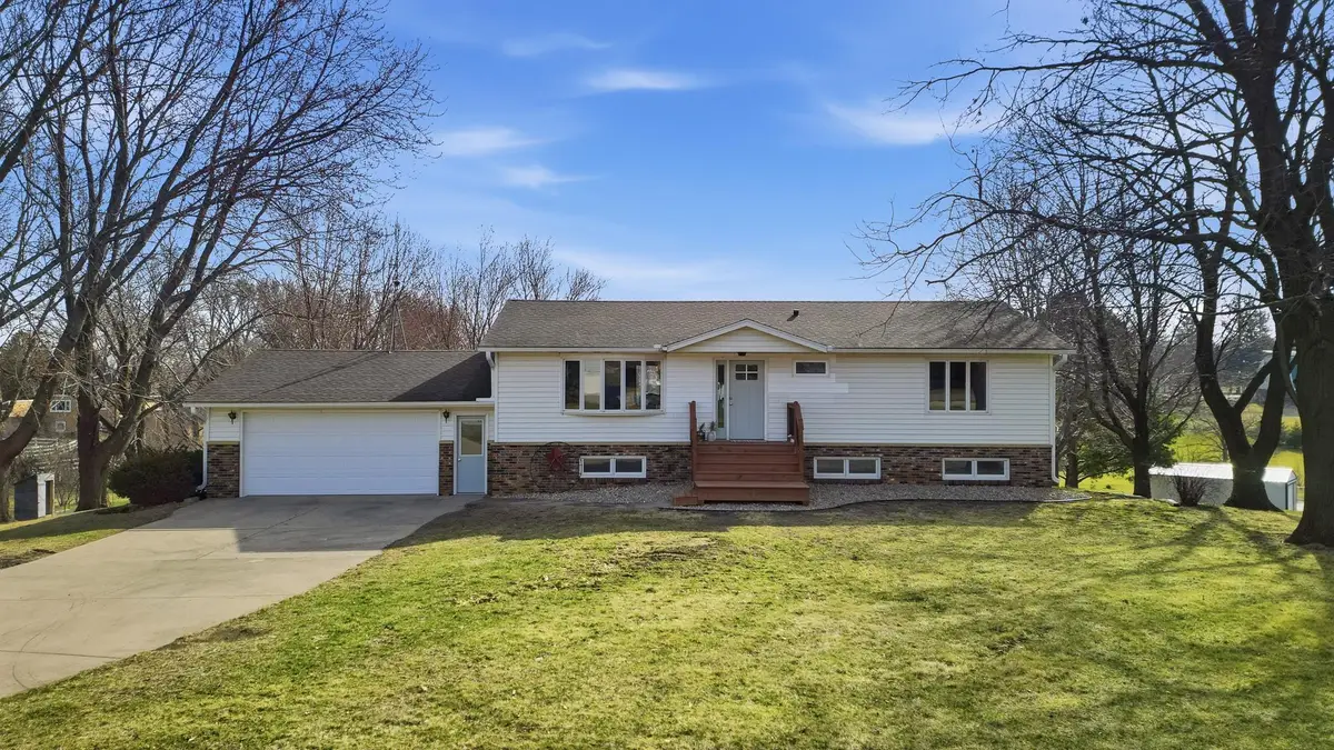 34782 Knollcrest, Waseca, MN 56093 - #1