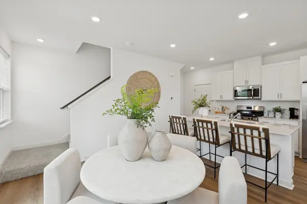 11017 203rd Street W, Lakeville, MN 55044