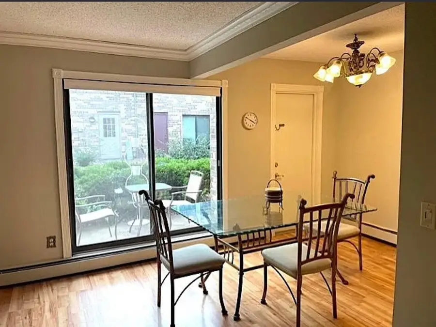 4560 Cedar Lake Road S #5, Saint Louis Park, MN 55416 - #3