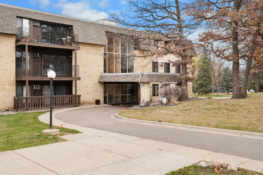 3431 Kent Street #801, Shoreview, MN 55126 - #2