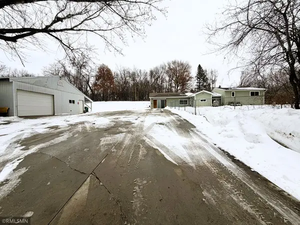 9950 Credit River Boulevard, Prior Lake, MN 55372