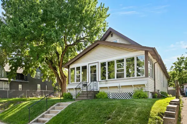 1075 Farrington Street, Saint Paul, MN 55117