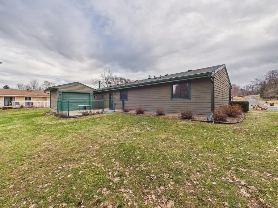 15150 Fairlawn Shores Trail Se, Prior Lake, MN 55372 - #2