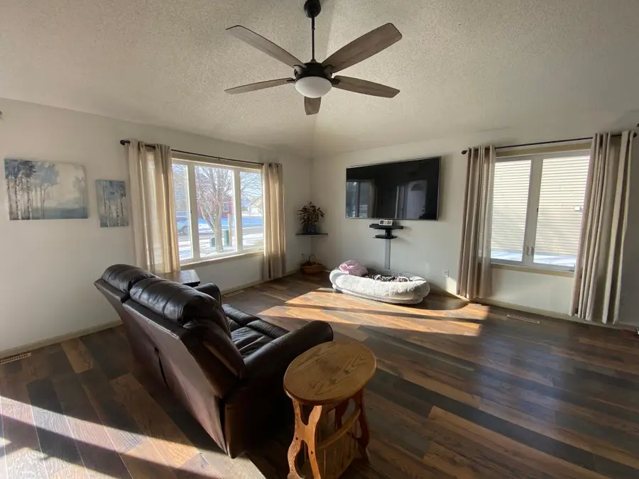 517 Elliot Drive Se, Grand Meadow, MN 55936 - #3