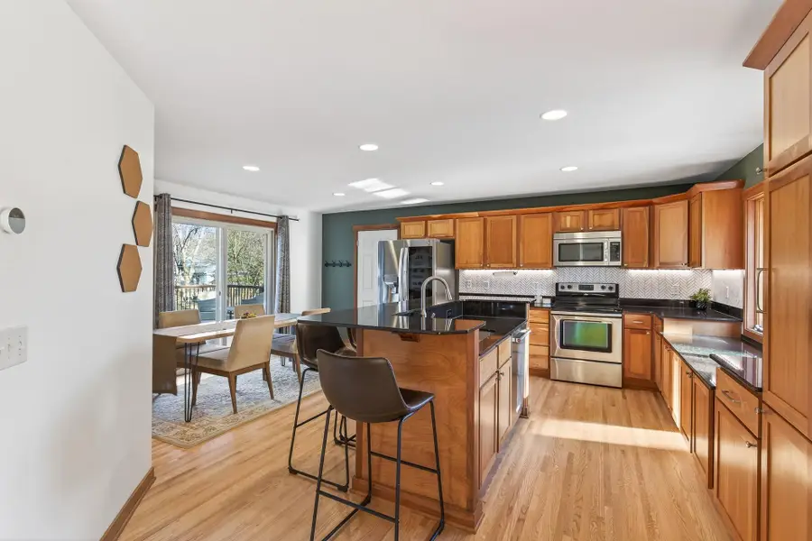 900 Sunset Drive S, Minnetonka, MN 55305 - #2