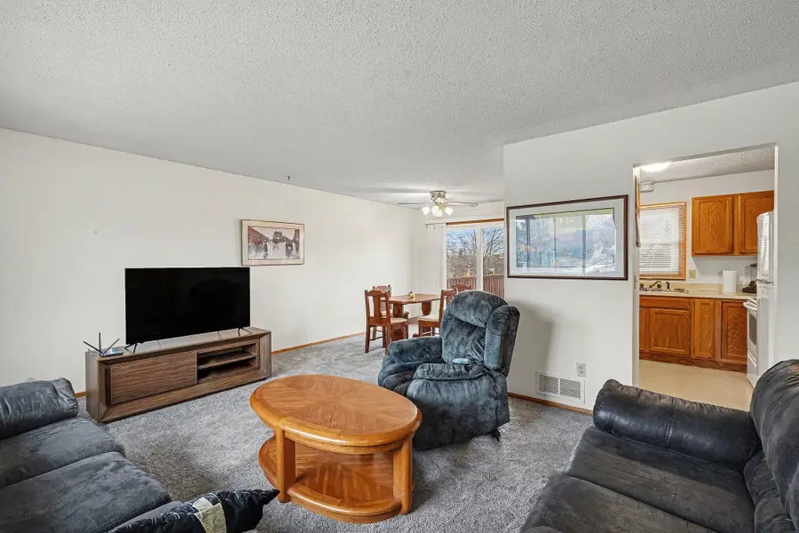 10216 Erskin Street Ne, Circle Pines, MN 55014 - #3