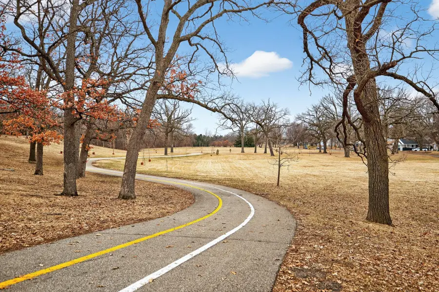 2721 Xerxes Avenue N, Minneapolis, MN 55422 - #2