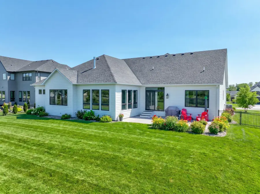 1461 Palmer Drive N, Lake Elmo, MN 55042 - #3