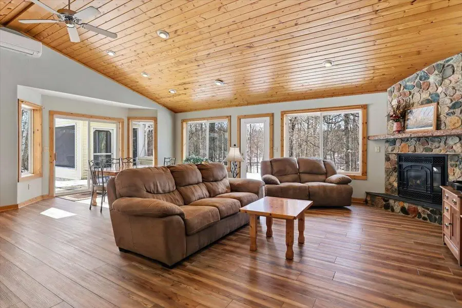 2651 W Wildlife Drive, Brook Park, MN 55007 - #2