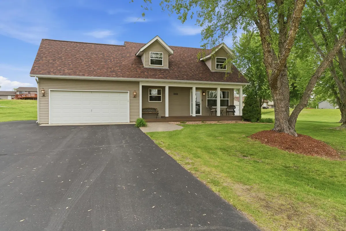 4488 Roberds Lake Trail, Faribault, MN 55021 - #1