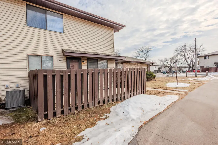 6404 84th Court N, Brooklyn Park, MN 55445 - #3