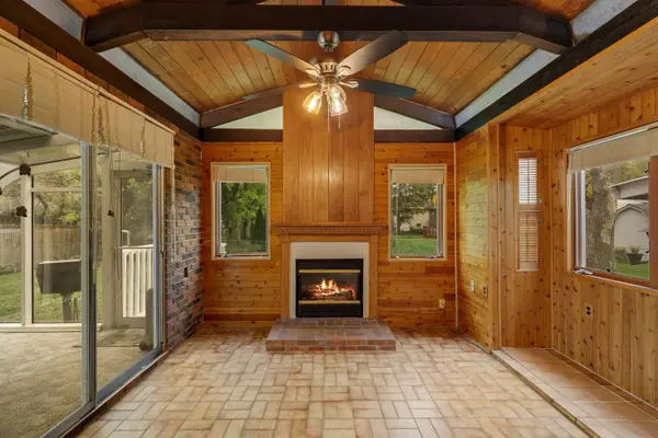 9109 Northwood Parkway, New Hope, MN 55427