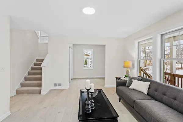 2210 Irving Avenue N, Minneapolis, MN 55411