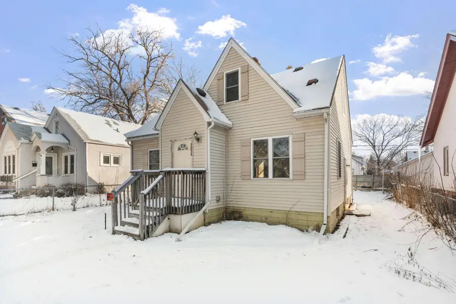 2634 Irving Avenue N, Minneapolis, MN 55411 - #2