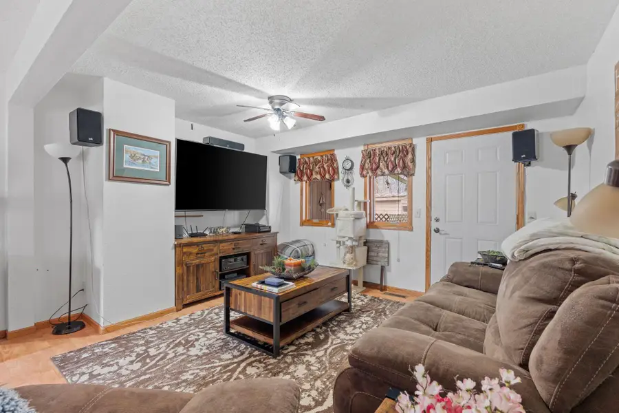 656 Lincoln Drive, Wyoming, MN 55092 - #3