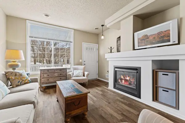 17906 69th Place N, Maple Grove, MN 55311