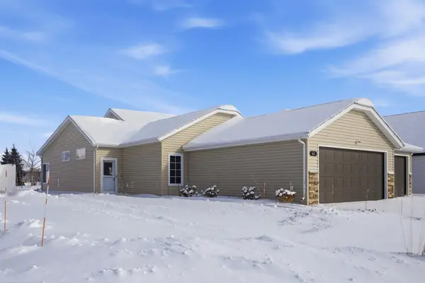412 38th Avenue E, West Fargo, ND 58078