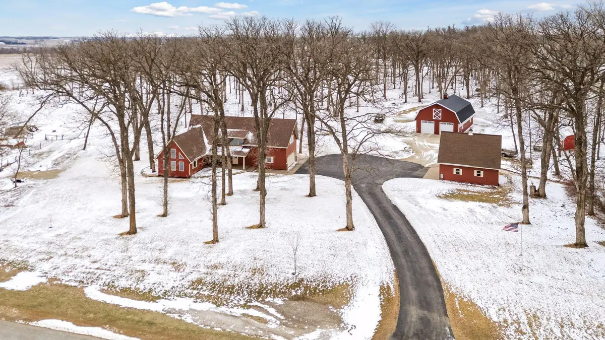 12510 County Road 9, Eyota, MN 55934 - #1