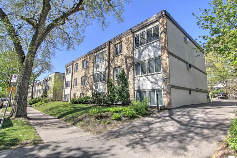 2212 Aldrich Avenue S #106, Minneapolis, MN 55405 - #2