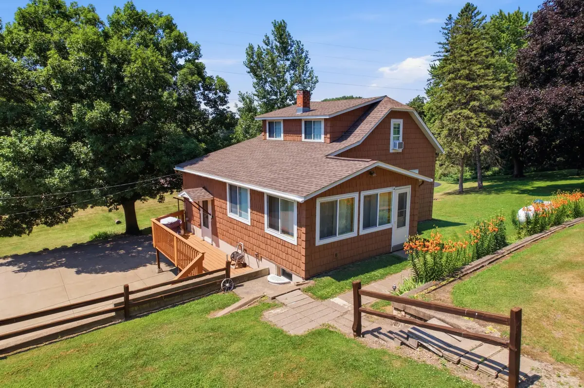 S2232 State Road 35, Alma, WI 54610 - #1