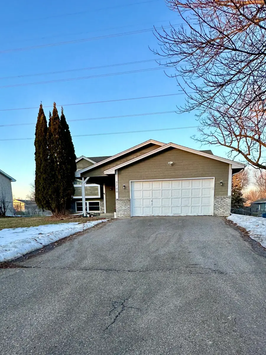 2700 94th Avenue N, Brooklyn Park, MN 55444 - #2