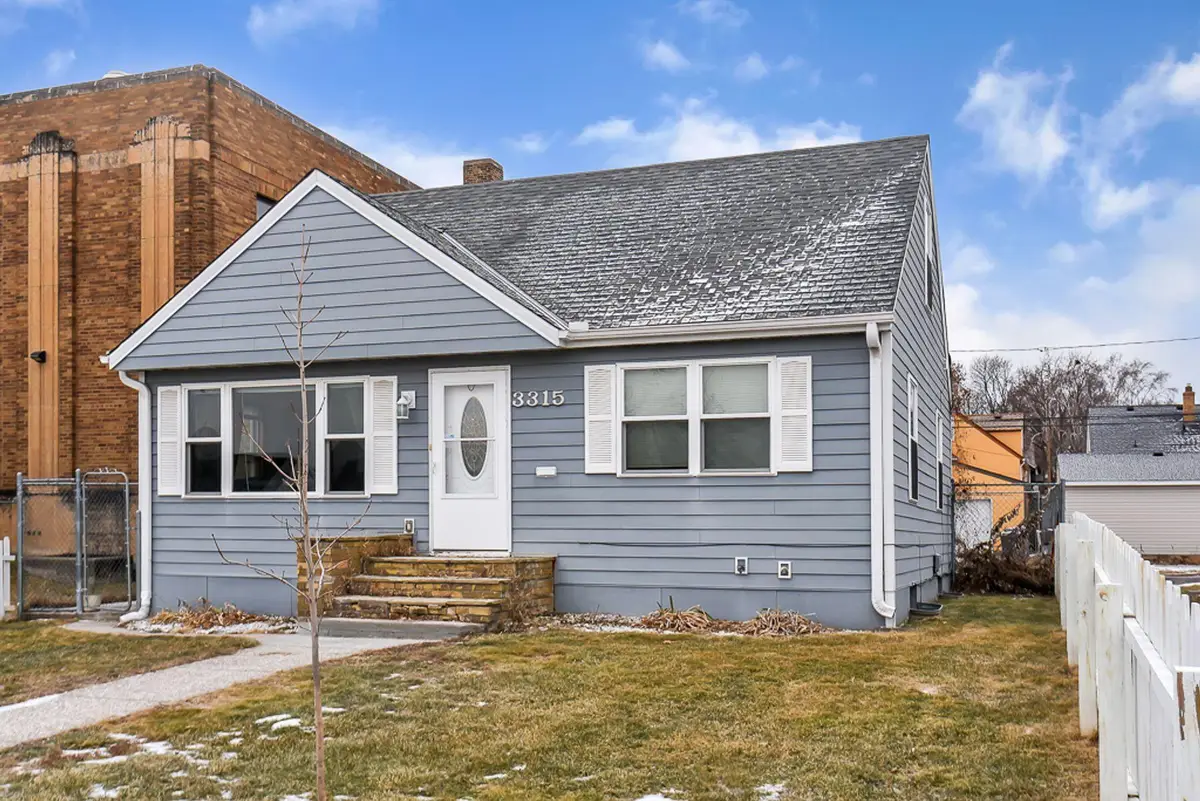 3315 James Avenue N, Minneapolis, MN 55412 - #1