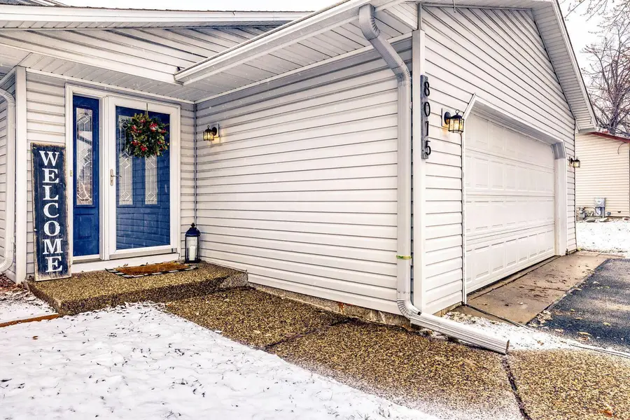 8015 Cooper Avenue, Inver Grove Heights, MN 55076 - #2