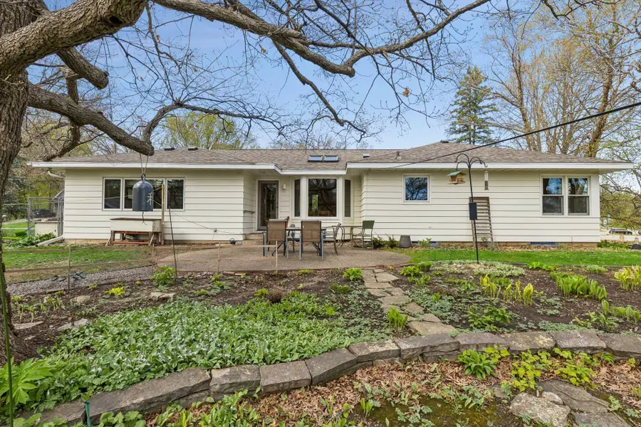 4860 Woodridge Court, Minnetonka, MN 55345 - #2