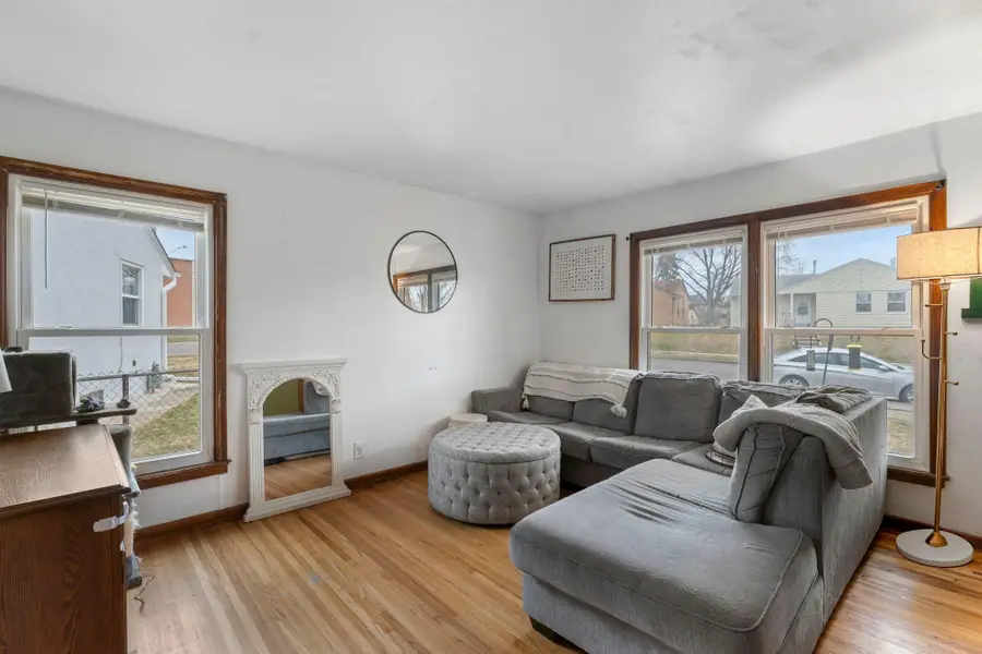 1673 Craig Place, Saint Paul, MN 55119 - #3