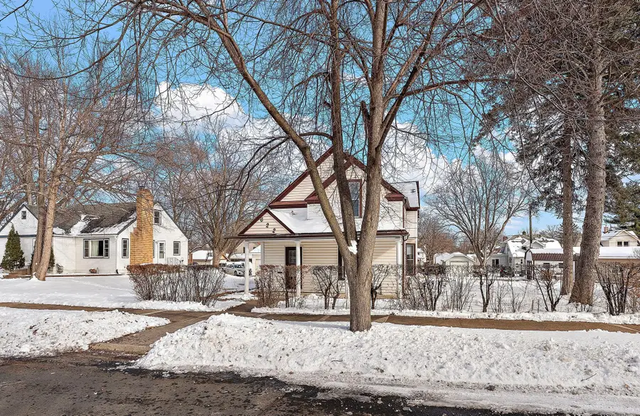 622 11th Avenue N, South Saint Paul, MN 55075 - #2