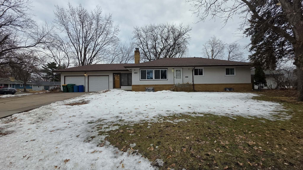 5530 Halifax Avenue N, Brooklyn Center, MN 55429