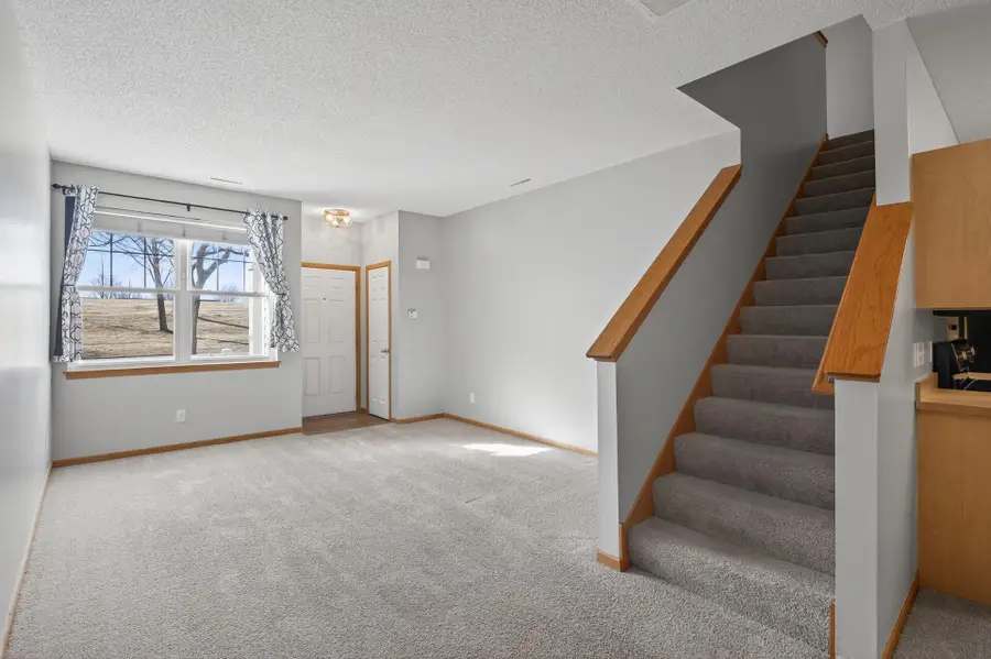 794 Cobblestone Way, Shakopee, MN 55379 - #2