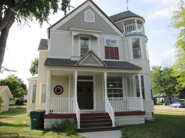 804 S 4th Street, Saint Peter, MN 56082