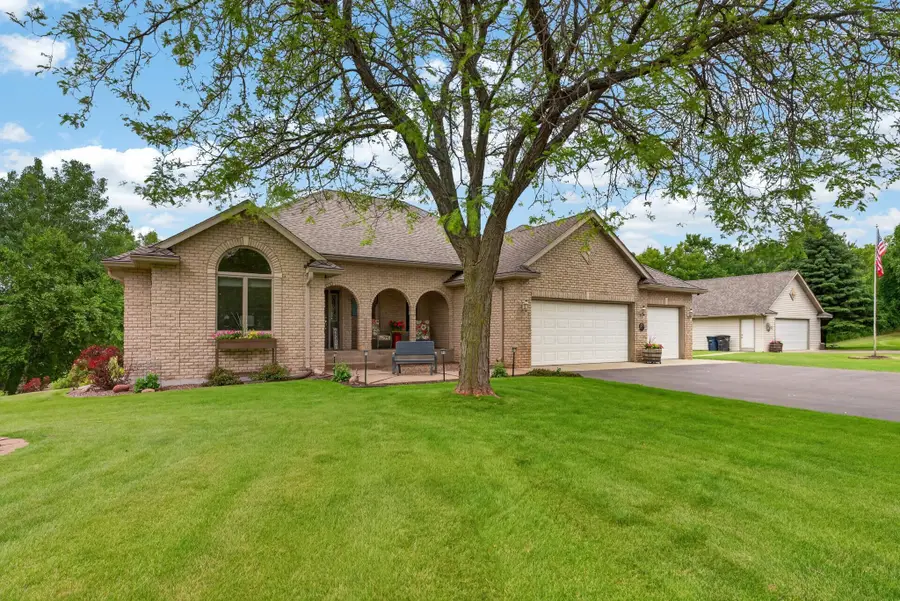25710 Oakman Avenue, Lindstrom, MN 55045 - #3
