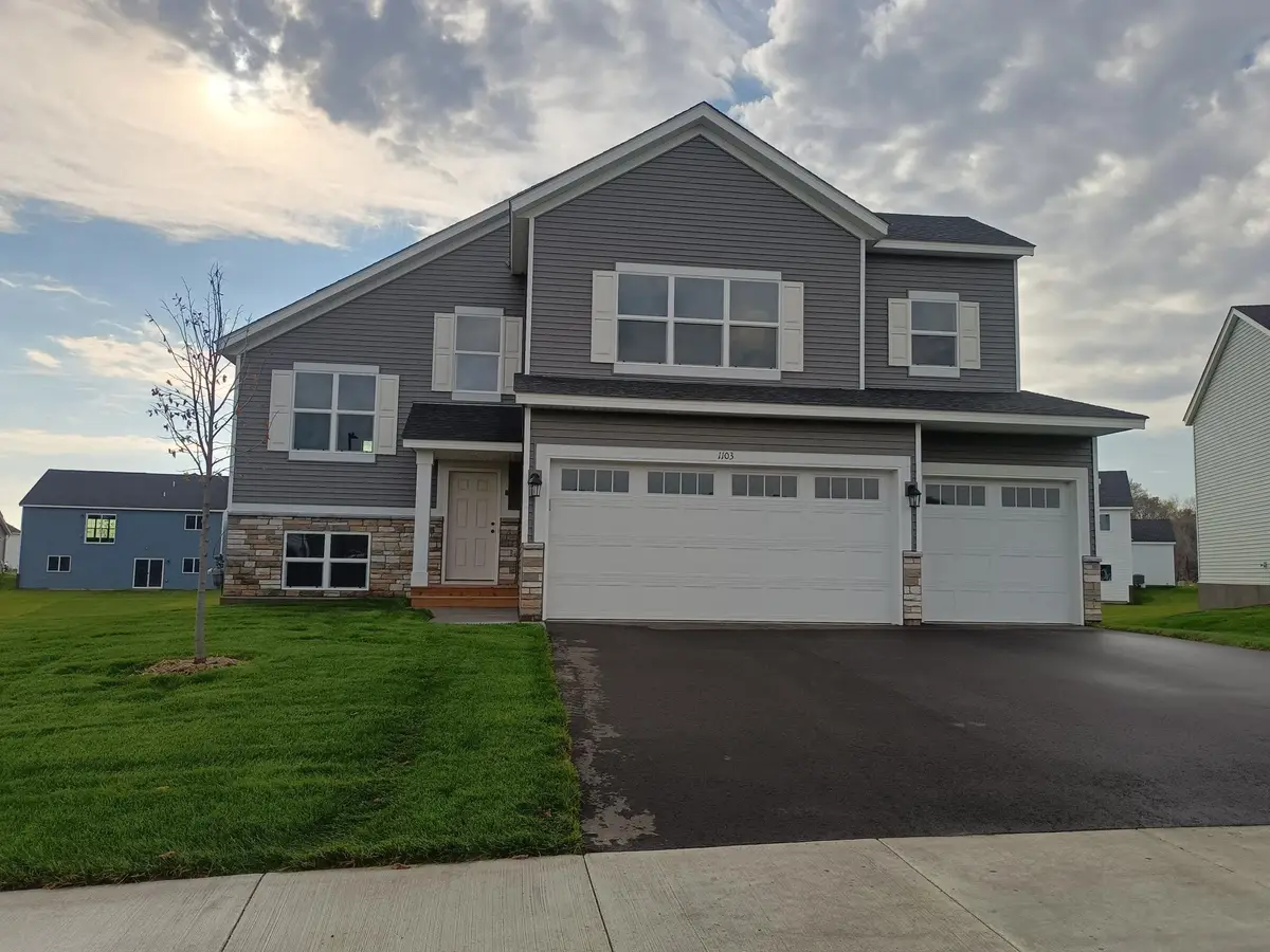 1021 NW 2nd Street Nw, Delano, MN 55328 - #1