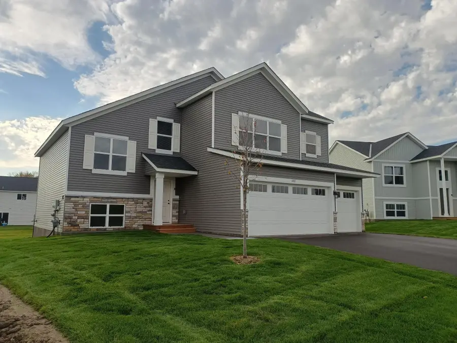 1021 NW 2nd Street Nw, Delano, MN 55328 - #2