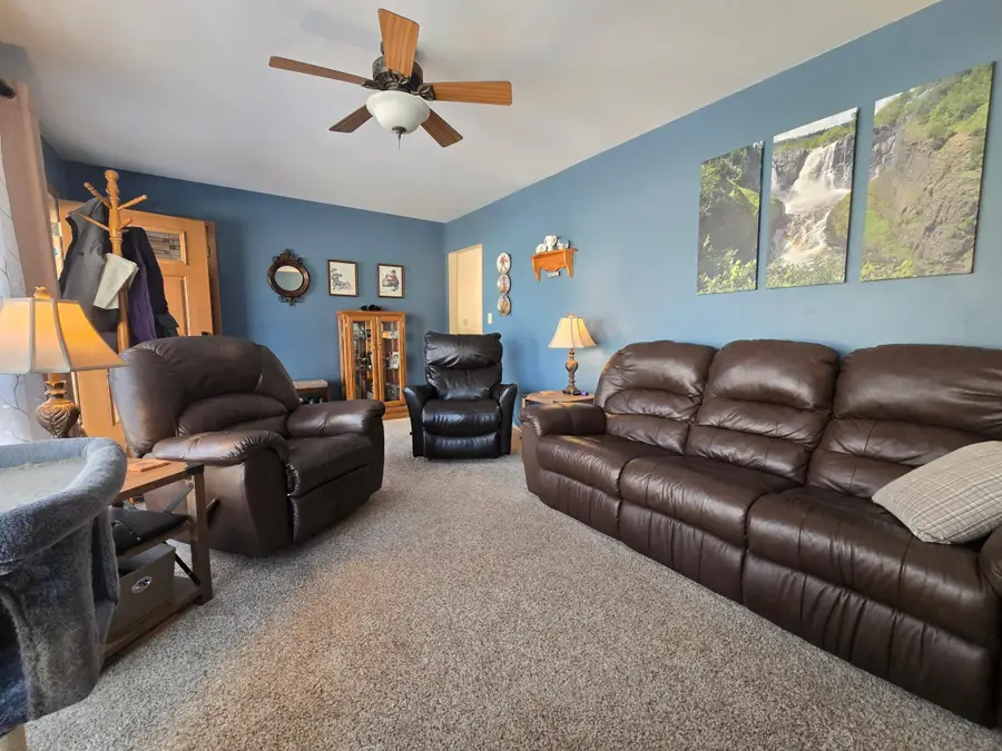 306 S Columbia Avenue, Morris, MN 56267 - #3