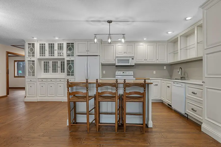 1005 4th Avenue Nw, Milaca, MN 56353 - #3