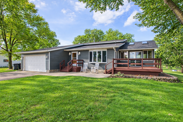 716 N Lokken Drive, Cyrus, MN 56323