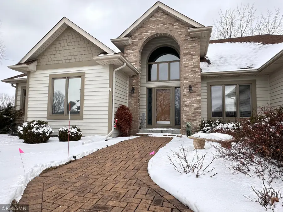640 S Park Court, Hastings, MN 55033 - #3