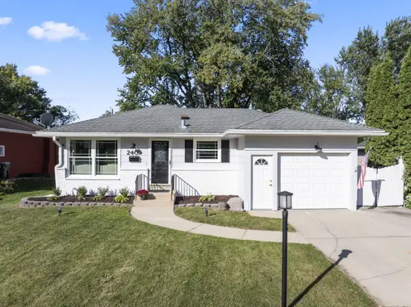 2405 11th Avenue Nw, Rochester, MN 55901