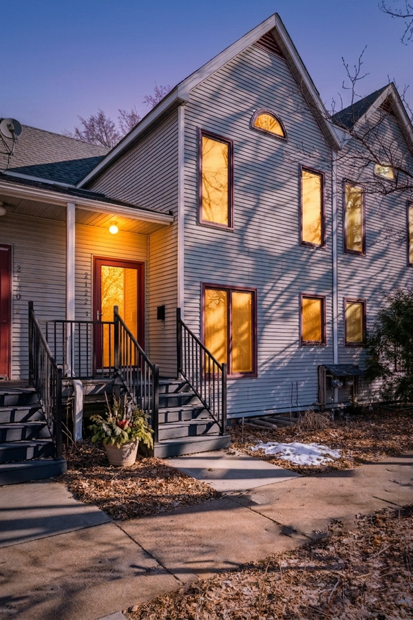 2122 22nd Street E, Minneapolis, MN 55404